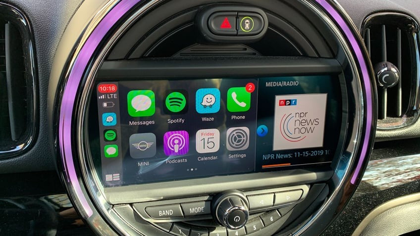 How to play a video on carplay