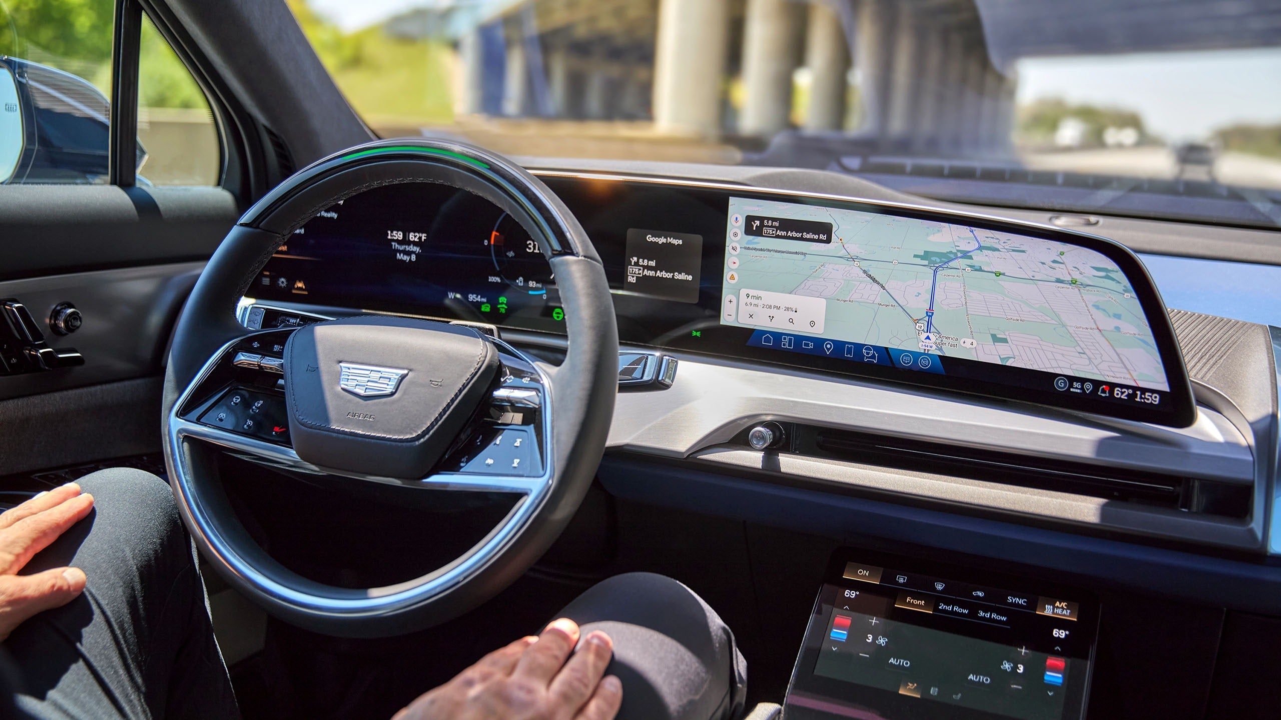 Apple CarPlay on Cadillac 2025