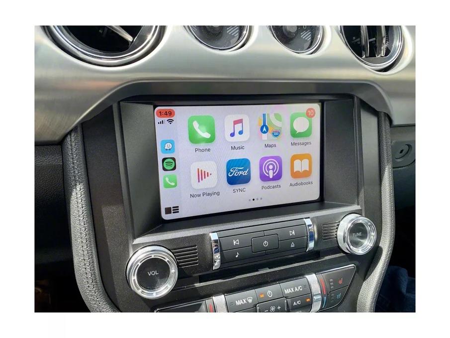 Apple CarPlay in my Ford Mustang