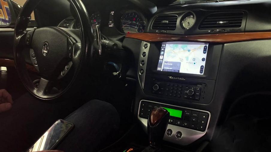 Carplay in a Maserati Granturismo
