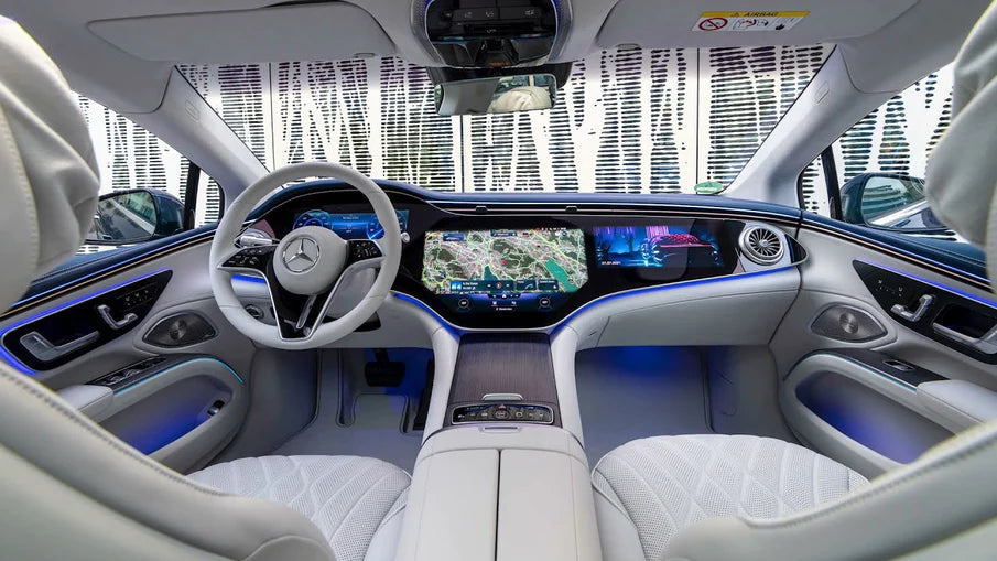 How to use Apple Carplay in your Mercedes EQS?
