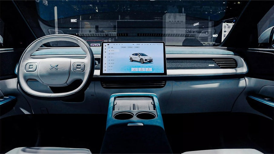 Apple CarPlay in Xpeng G6