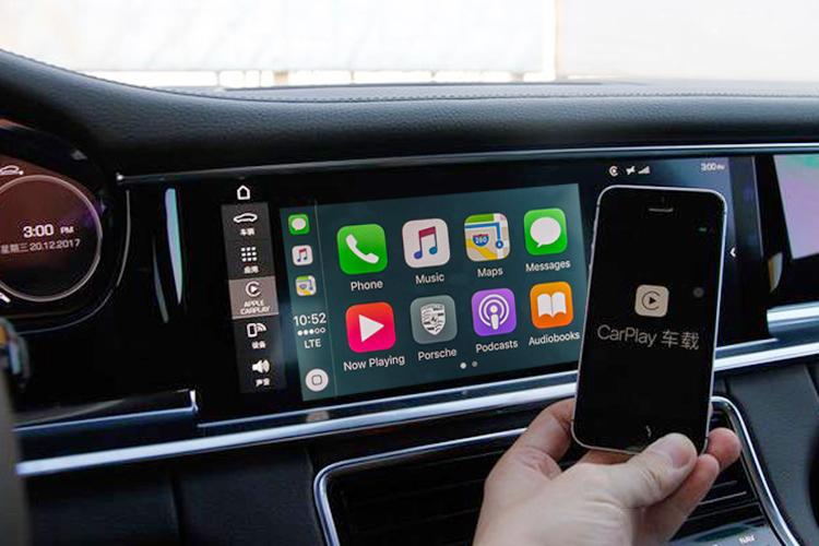 Should you get Apple CarPlay or Android auto in a Porsche