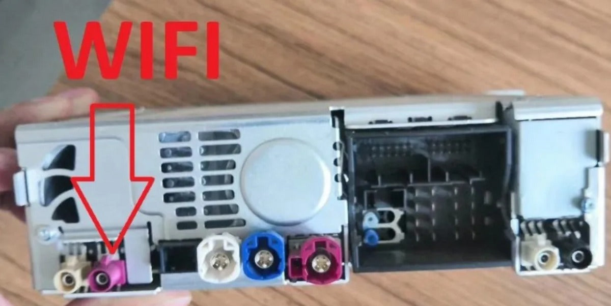 Wifi antenna for BMW system