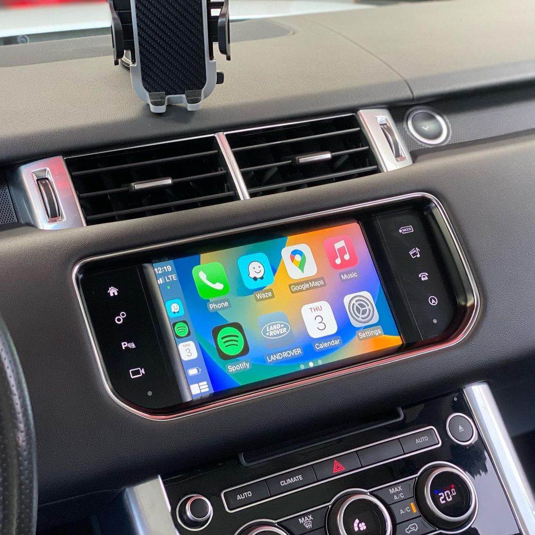 Apple CarPlay for Land Rover and Range Rover from 2017 to 2019