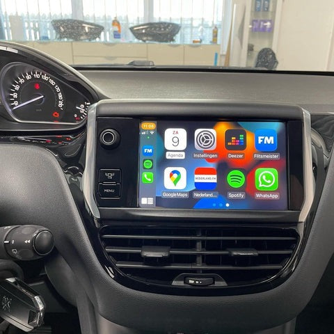 How do I install CarPlay in my Peugeot 208?