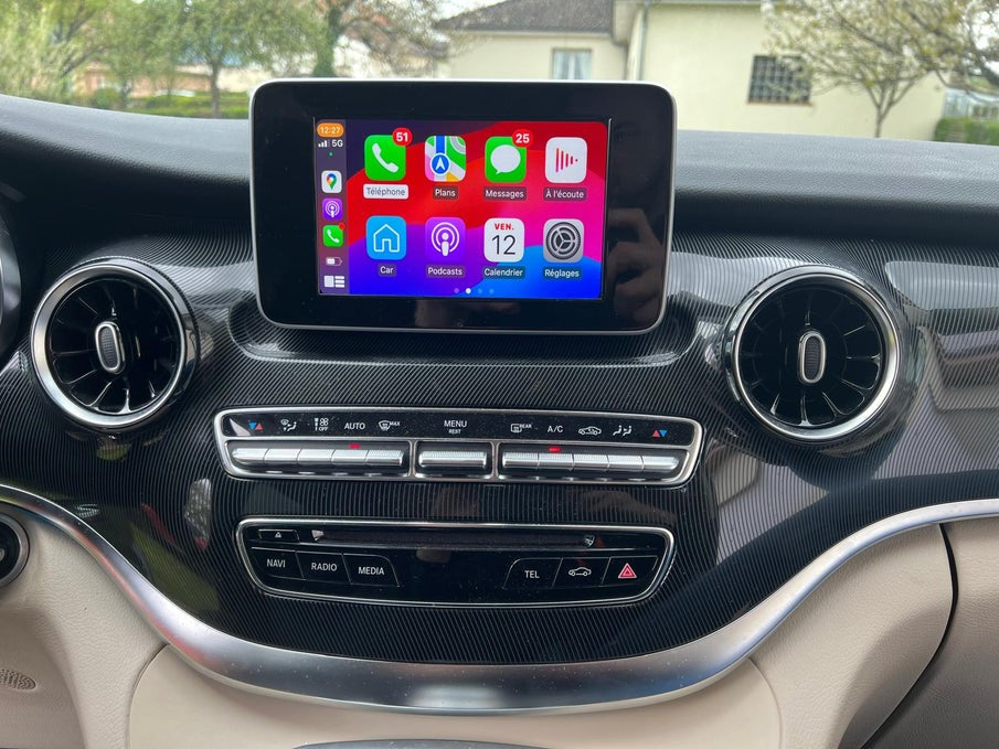 CarPlay Mercedes V class
