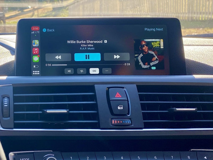 How do I get Carplay on my BMW M2?
