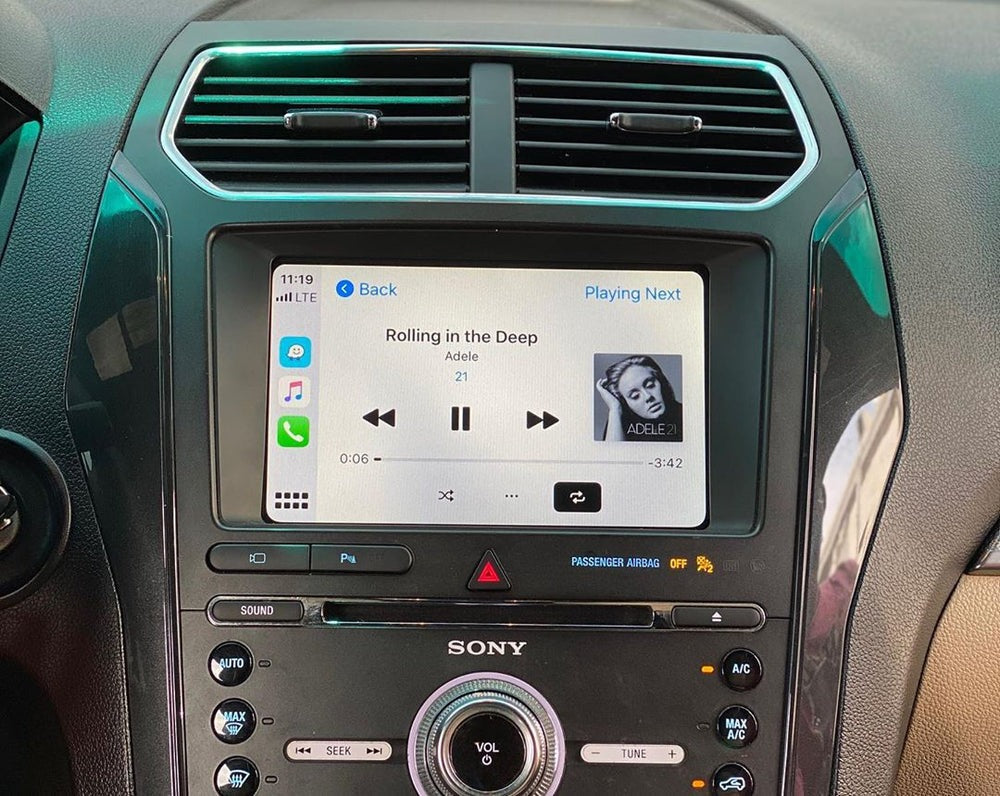 ford explorer carplay 2026