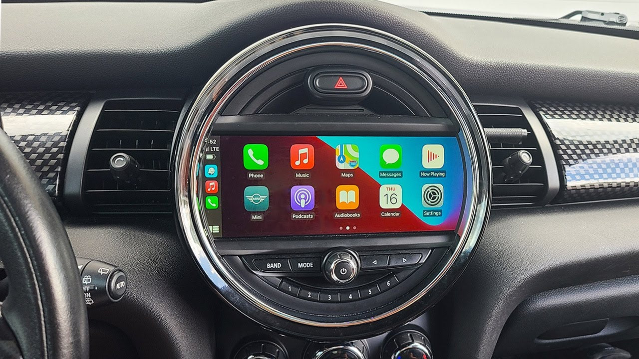 How to connect Apple CarPlay in your MINI