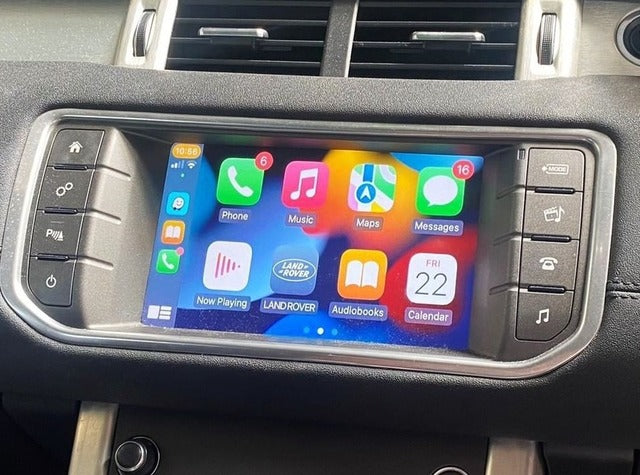 Apple CarPlay module for Land Rover and Range Rover 2017-2019, featuring easy installation and superior performance