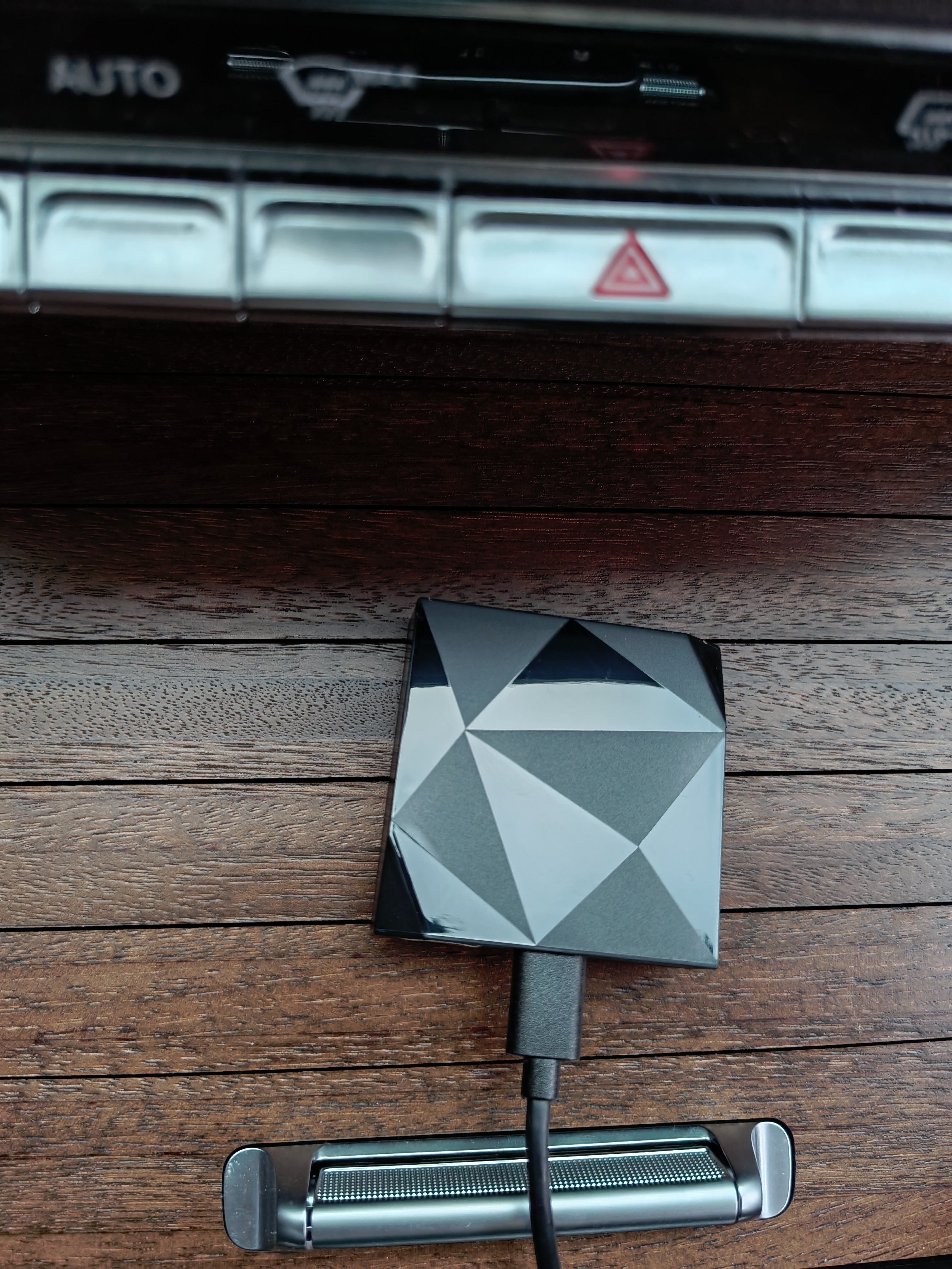 wireless carplay adapter