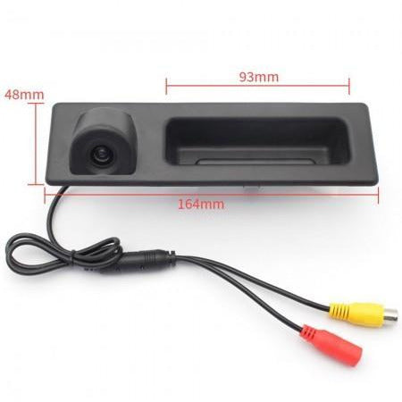 Rear view camera boot handle BMW